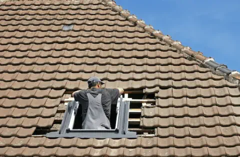 Pose de velux à Ayguemorte-les-Graves